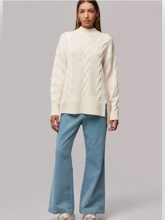 Soia & Kyo Sweaters - Soia & Kyo Dusty Blue Chelsea Sweater S